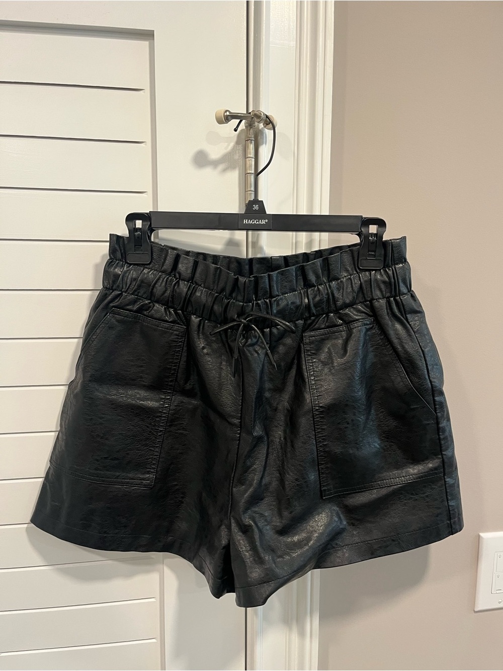 Amazon Black High-Waisted Faux Leather Drawstring Shorts Never Worn — XL